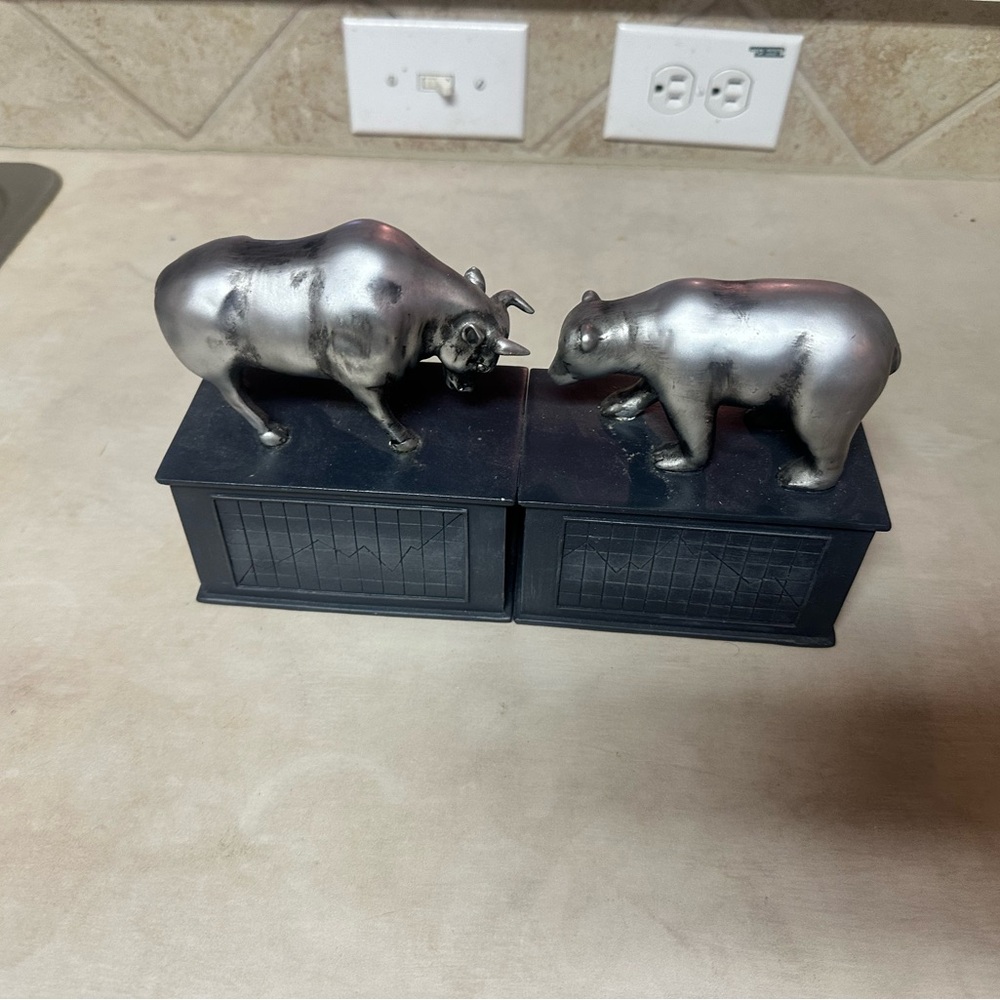 Silver Bull and Bear Bookends - Picture 4 of 5